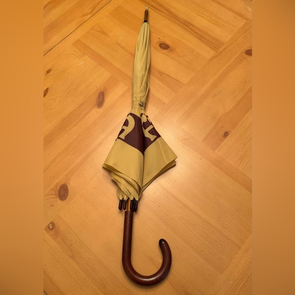 Vintage Etienne Aigner Umbrella - Picture 1 of 16